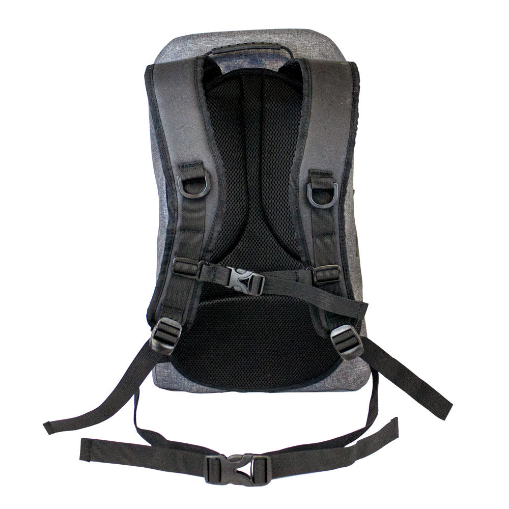 Windesign dry backpack 40L (back view)